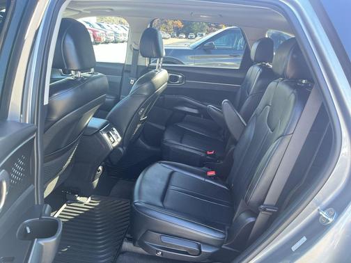 2022 Kia Sorento Hybrid EX