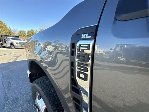2025 Ford F-350 XL