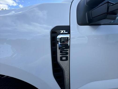 2025 Ford F-350 XL