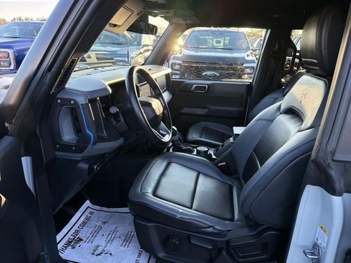 2022 Ford Bronco Black Diamond