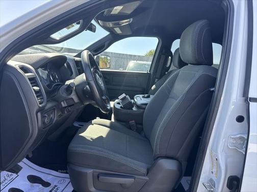 2022 RAM 2500 Tradesman Crew Cab 4x4 6'4' Box