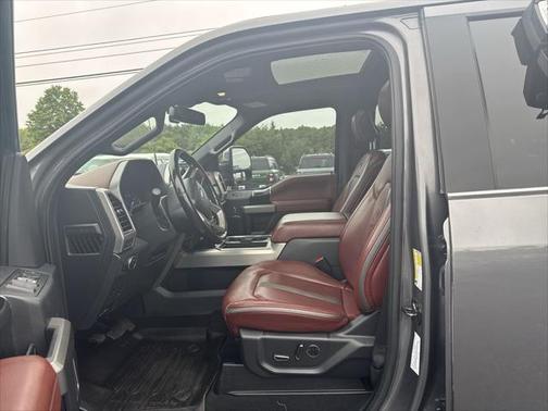 2022 Ford F-250 Platinum