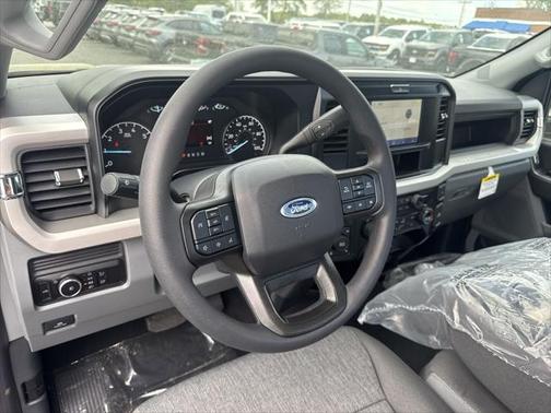 2025 Ford F-350 XL
