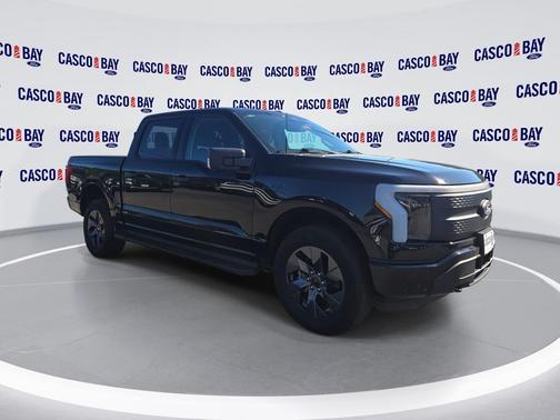 Agate Black Metallic 2024 Ford F-150 Lightning Flash