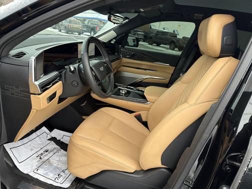 2025 Cadillac Escalade IQ Sport 2