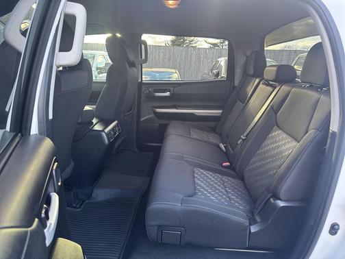 2021 Toyota Tundra SR5