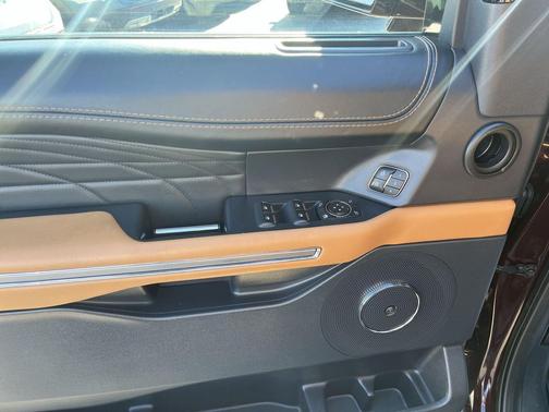 2023 Ford Expedition Max Platinum