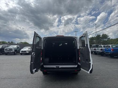 2022 Ford Transit-350 XLT
