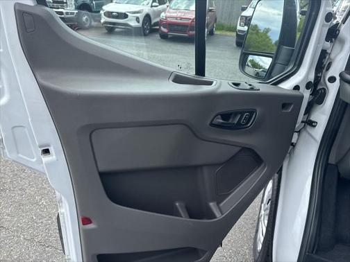 2022 Ford Transit-350 XLT