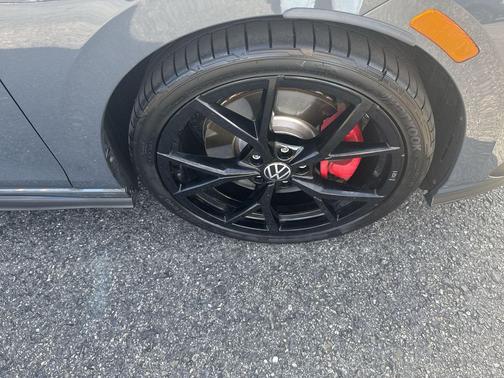 2024 Volkswagen Golf GTI 1.4T TSI