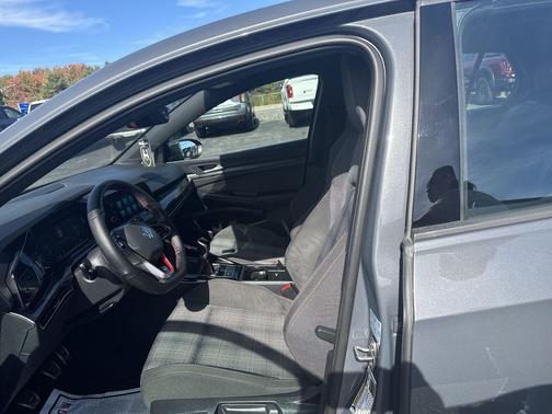 2024 Volkswagen Golf GTI 1.4T TSI