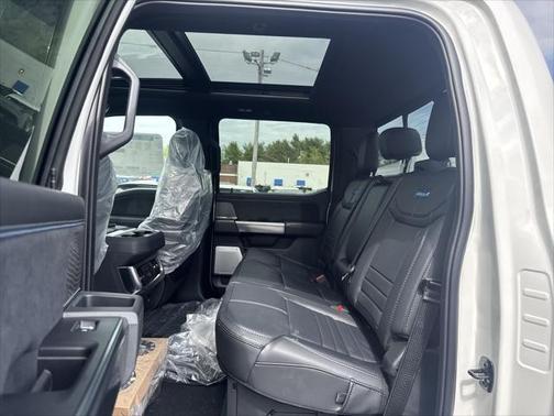 2025 Ford F-350 Platinum