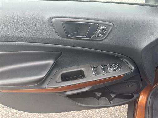2018 Ford EcoSport SES