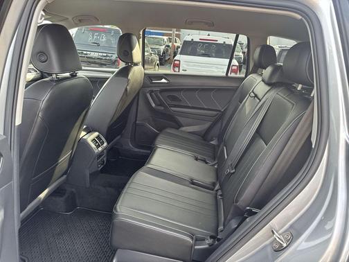 2024 Volkswagen Tiguan 2.0T SE 4MOTION