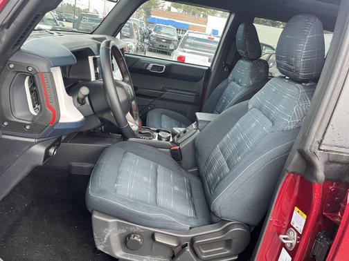 2025 Ford Bronco Heritage Edition