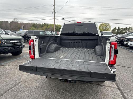 2024 Ford F-350 Platinum