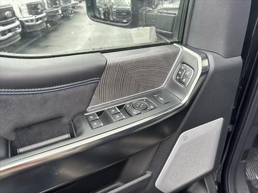 2025 Ford F-250 Platinum