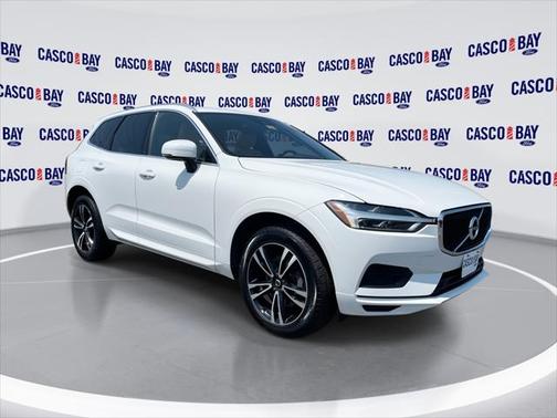 2020 Volvo XC60 T5 Momentum