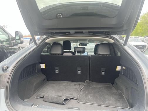 GLACIER GRAY MET TRI-COAT 2025 Ford Mustang Mach-E Premium