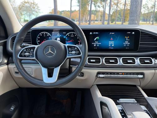 2020 Mercedes-Benz GLS 450 4MATIC