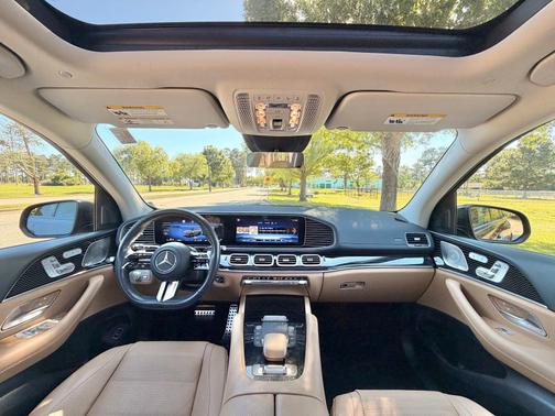 Obsidian Black Metallic 2024 Mercedes-Benz GLS 580 4MATIC