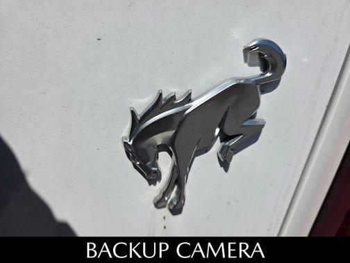 Oxford White 2024 Ford Bronco Black Diamond