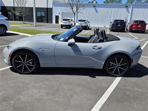 2025 Mazda MX-5 Miata Grand Touring