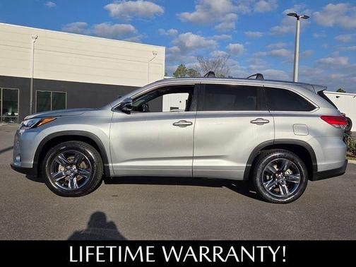 2017 Toyota Highlander Limited