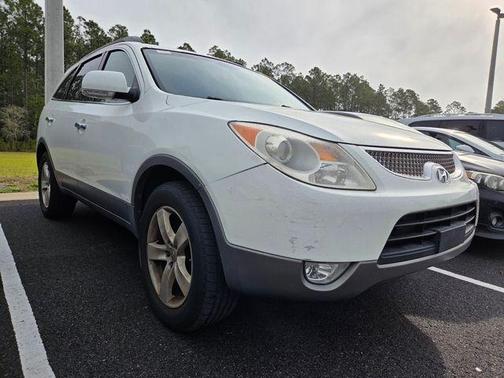 Stone White 2011 Hyundai Veracruz Limited