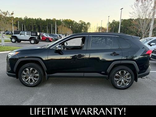 2024 Toyota RAV4 Hybrid XLE Premium