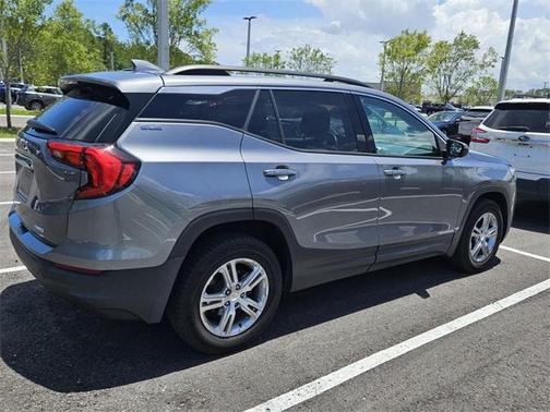 2020 GMC Terrain SLE