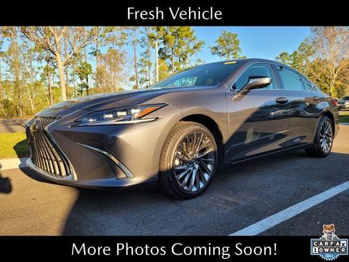 2025 Lexus ES 300h Ultra Luxury