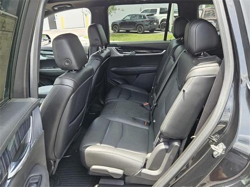 2023 Cadillac XT6 Premium Luxury AWD