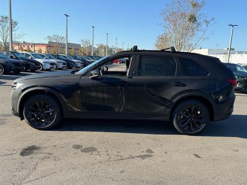 2026 Mazda CX-90 Premium