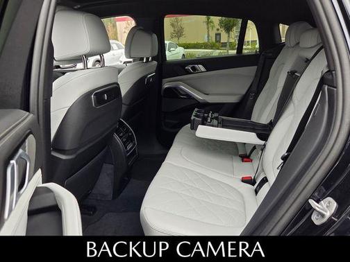 Carbon Black Metallic 2026 BMW X6 xDrive40i