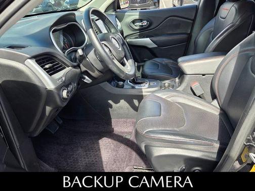 2018 Jeep Cherokee Trailhawk