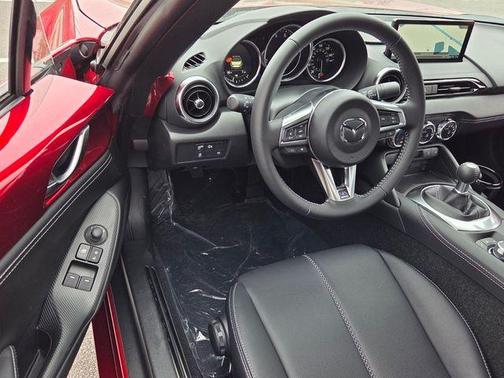 Soul Red Crystal Metallic 2026 Mazda MX-5 Miata Grand Touring