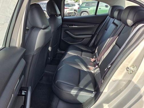 Platinum Quartz Metallic 2026 Mazda Mazda3 FWD w/Select Package