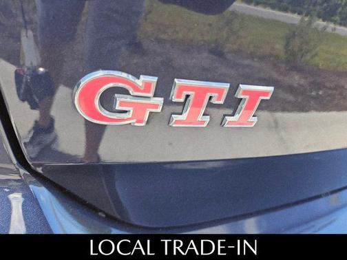 2019 Volkswagen Golf GTI 2.0T SE