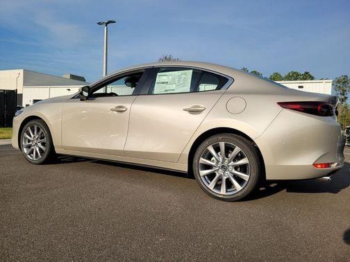 2026 Mazda Mazda3 FWD w/Preferred Package