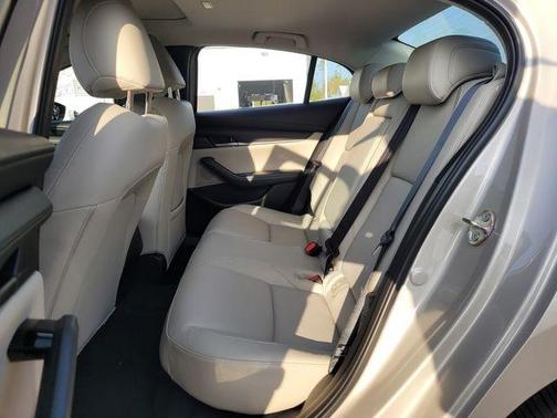 2026 Mazda Mazda3 FWD w/Preferred Package