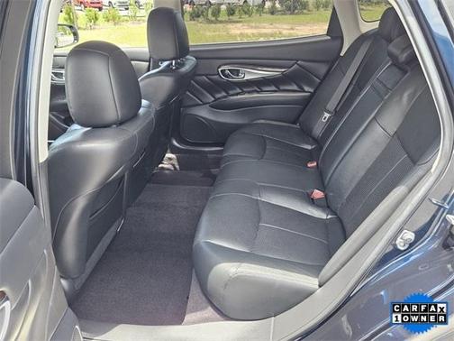 2015 INFINITI Q70L 3.7X
