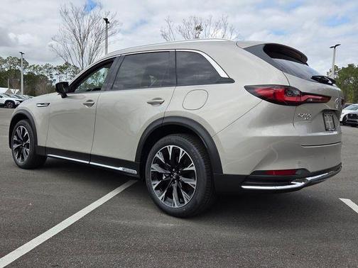 2026 Mazda CX-90 PHEV Premium Plus