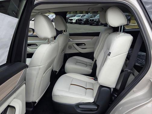 2026 Mazda CX-90 PHEV Premium Plus