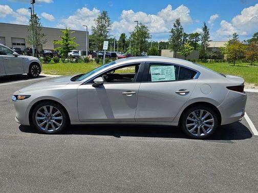 2025 Mazda Mazda3 FWD w/Preferred Package