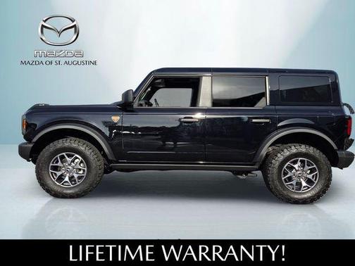 Shadow Black 2025 Ford Bronco Badlands