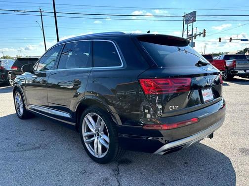 2017 Audi Q7 3.0T Prestige