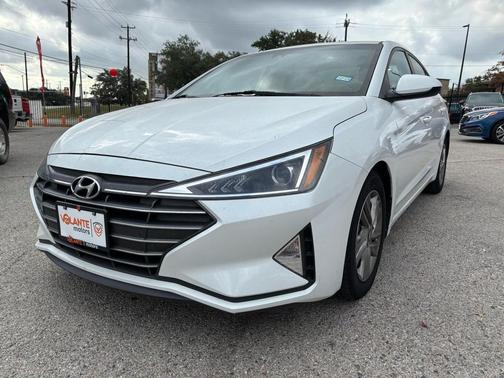 2020 Hyundai ELANTRA Limited