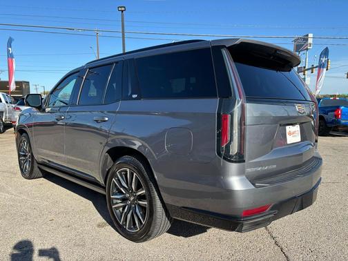 2021 Cadillac Escalade Sport