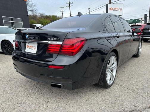 2014 BMW 740 740i